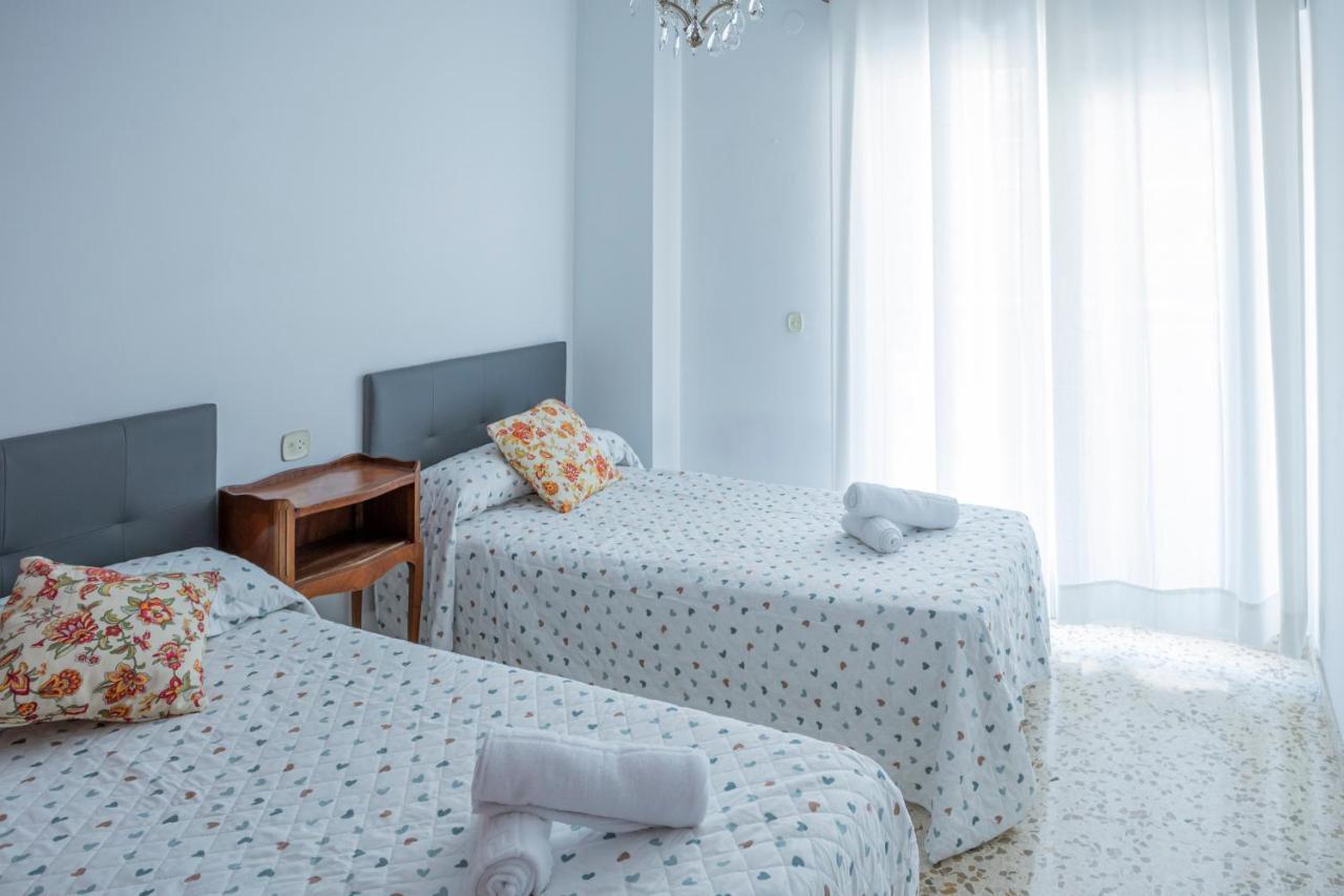 מאלגה Apartamento Parque Mediterraneo מראה חיצוני תמונה